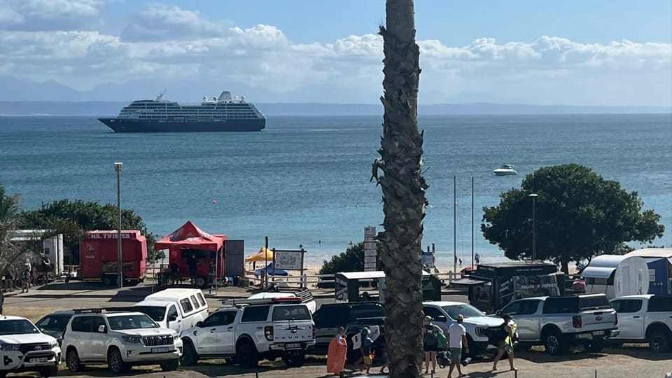 Day, Sea view, Location