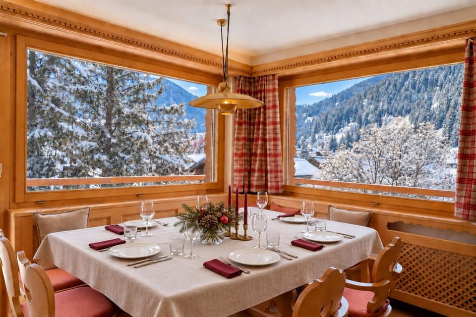 Panorama Apartment Gotschnablick 1-6 Pers Apartment in Canton of Grisons