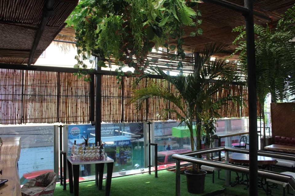 Aquí Comes Rico Airport Hostel Share Room Bed and Breakfast in Mexico City