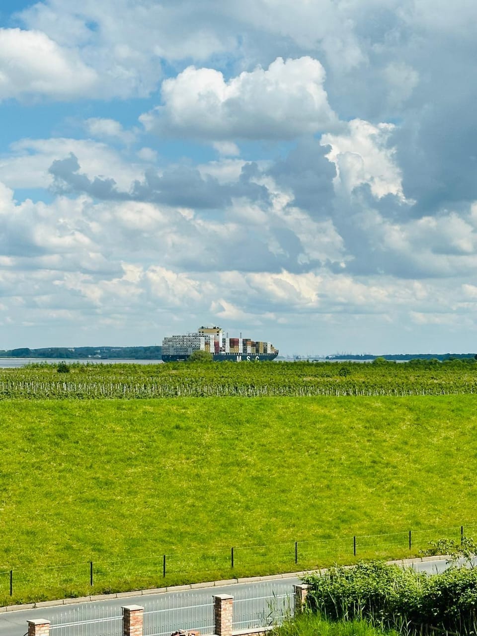 Nearby landmark, Day, Natural landscape, View (from property/room)
