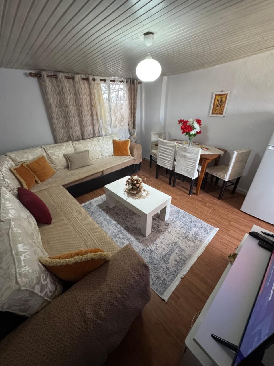Denis Private Stay Apartment in Tirana