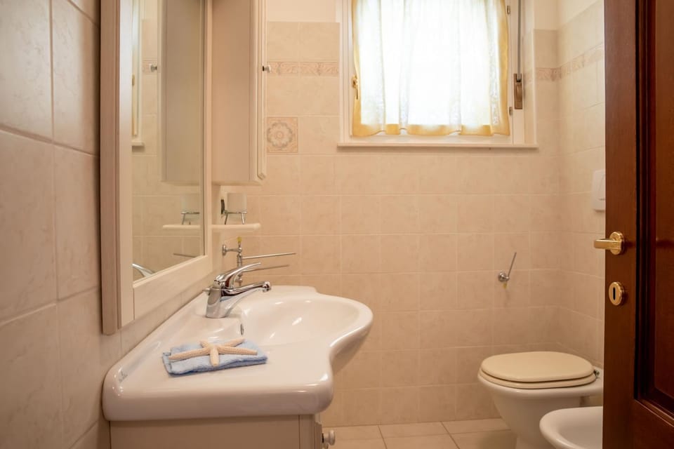 Toilet, Bathroom, bidet