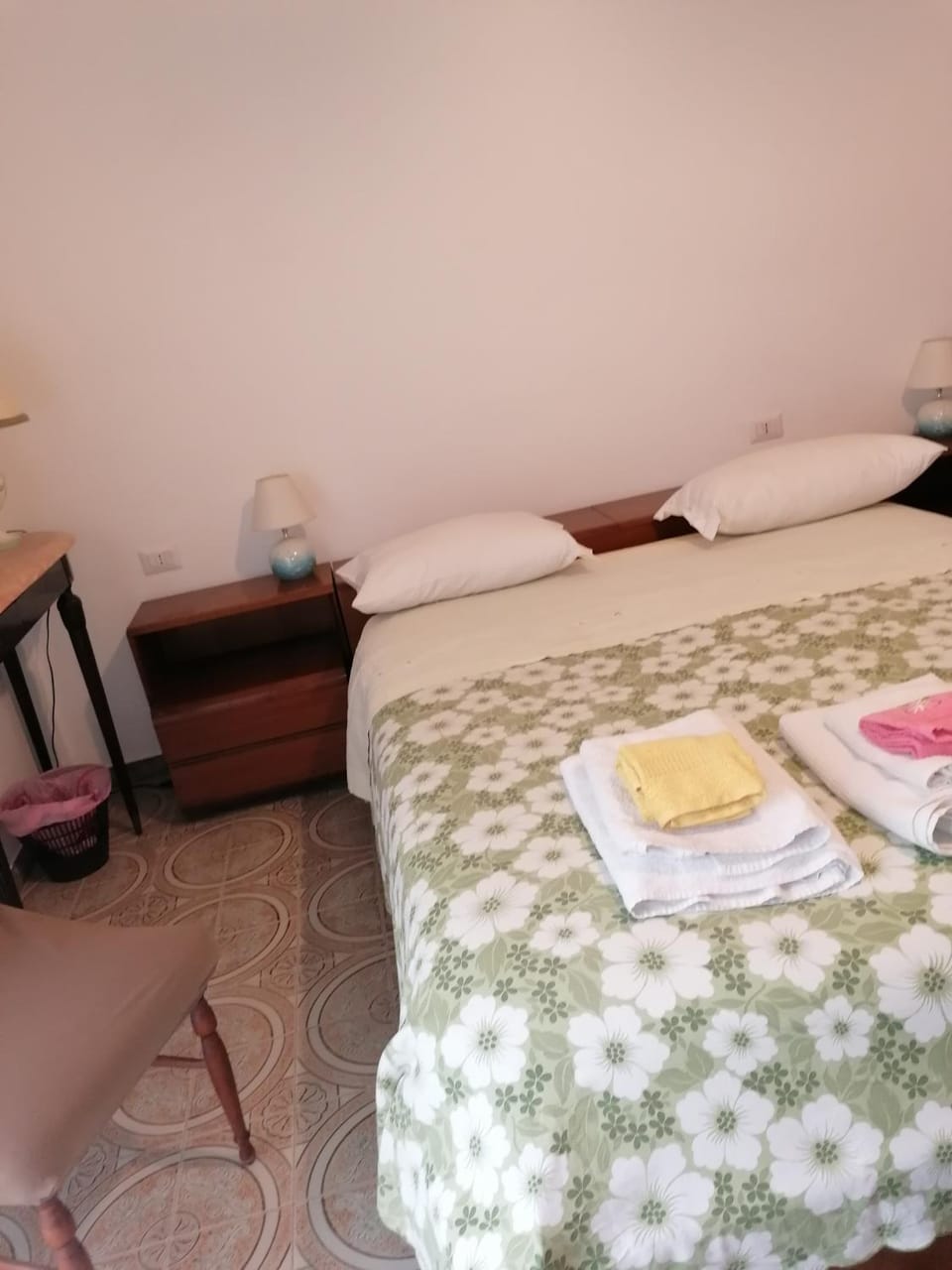 Stanza doppia con balcone Vacation rental in Naples