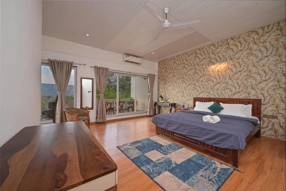 CityGo Stays Jal By The Bay - 3 BHK Luxury Villa Farm Stay in Maharashtra