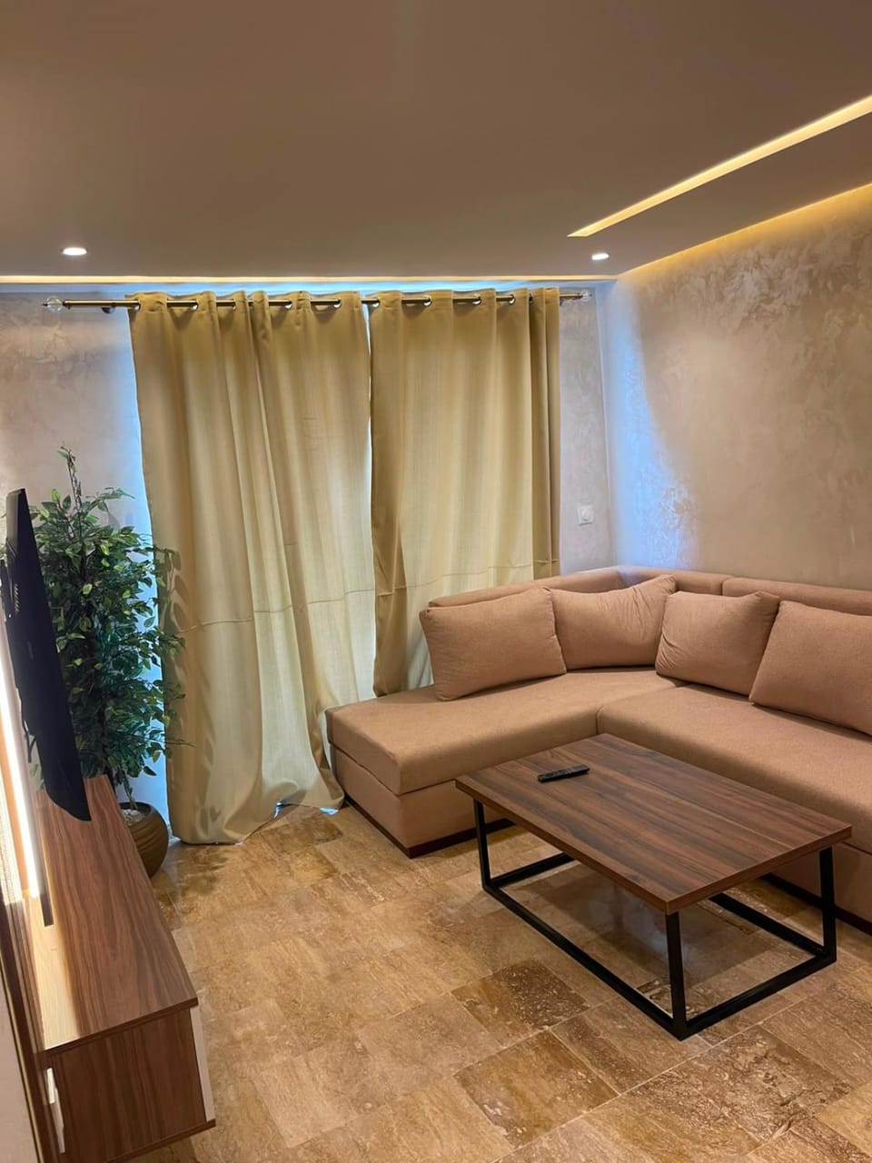 Huge tower-2CH salon-1min de la gare TGV et corniche Apartment in Tangier
