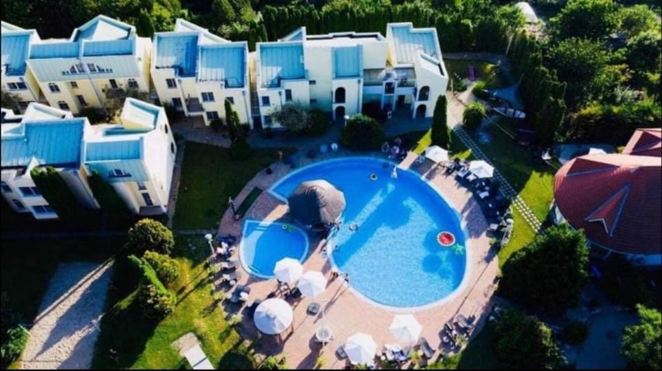 Swimming pool, Open Air Bath