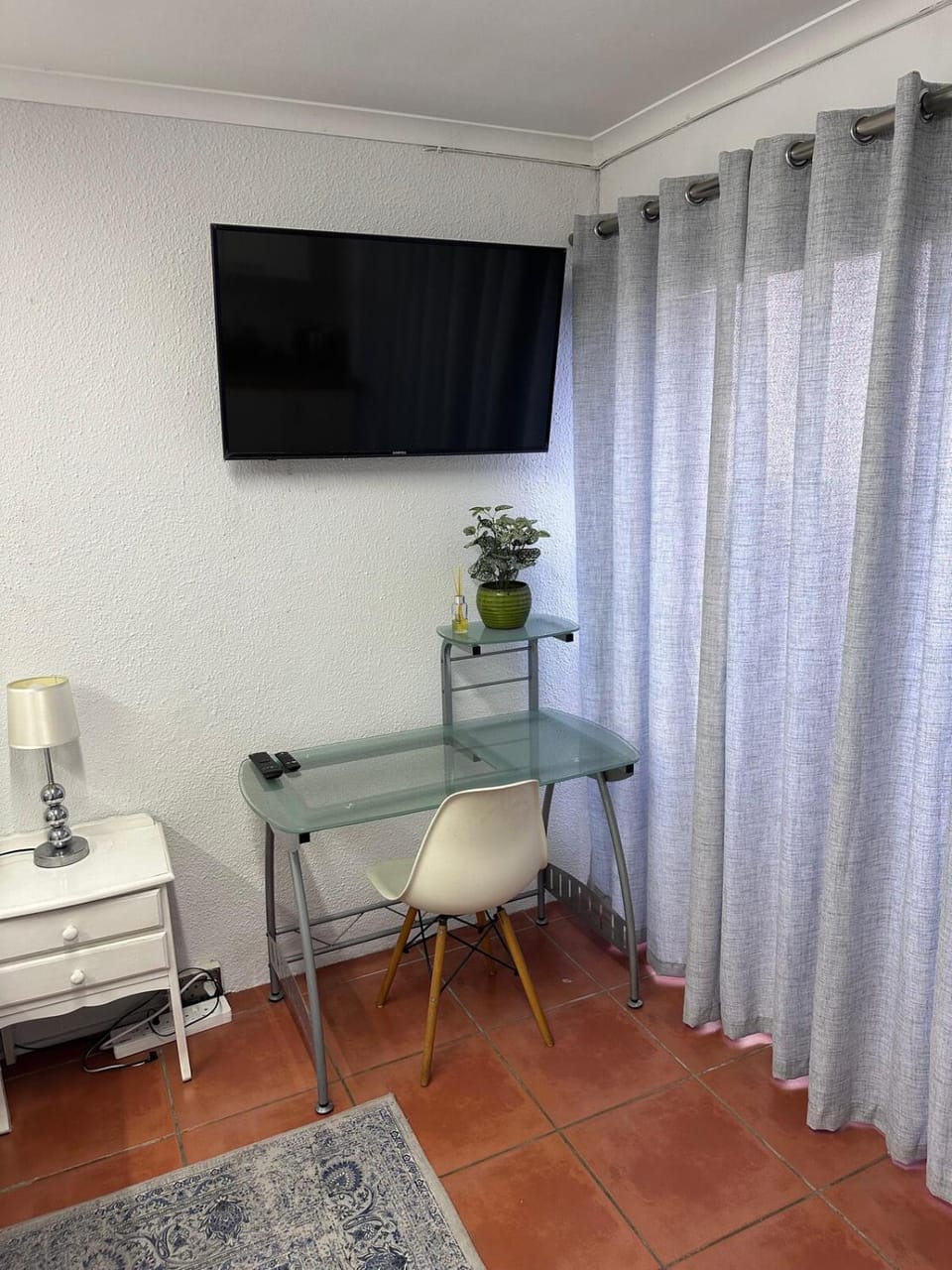 Protea Hoogte Flatlet Apartment in Cape Town