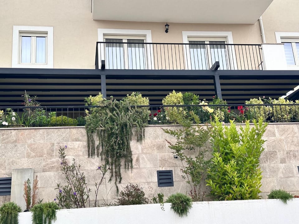 Garden of paradise Tivat Apartment in Kotor Municipality