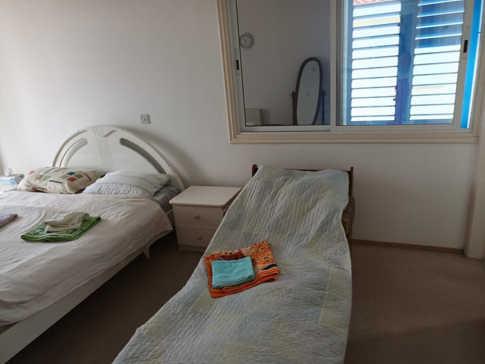 Room in amazing villa in tourist area near beach Vacation rental in Oroklini