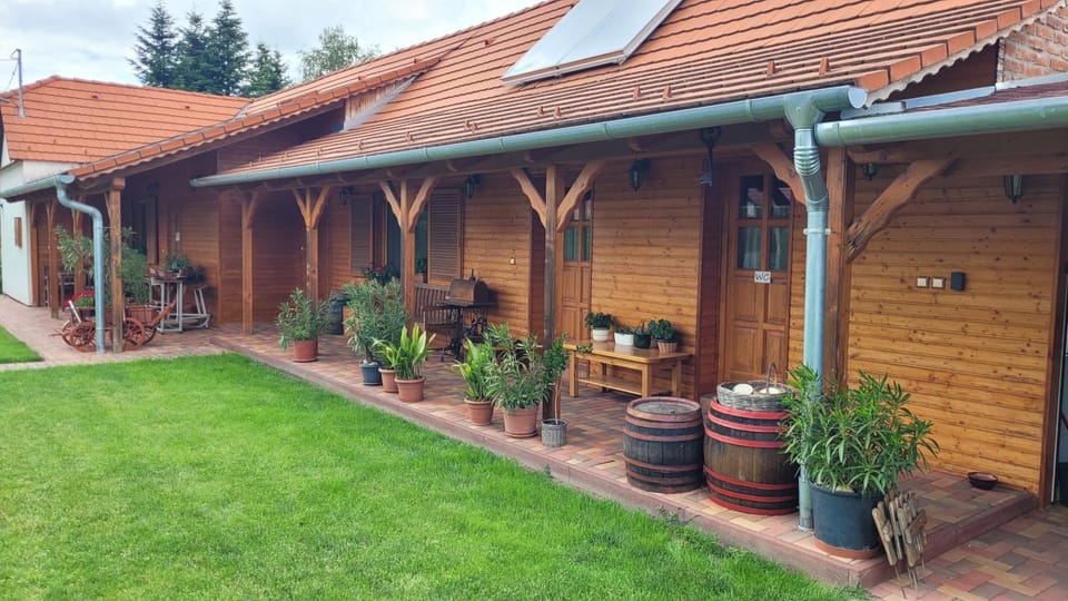 Mura Vendégház Bed and Breakfast in Hungary