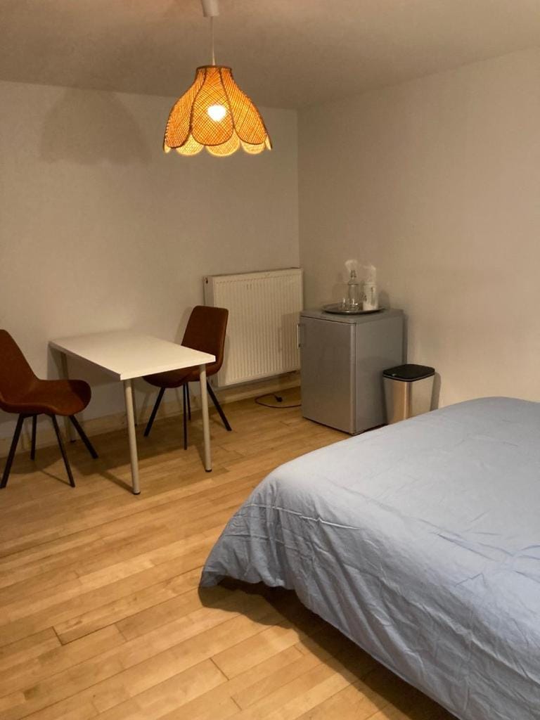 Room in a garden Late CHECKOUT Vacation rental in Ghent