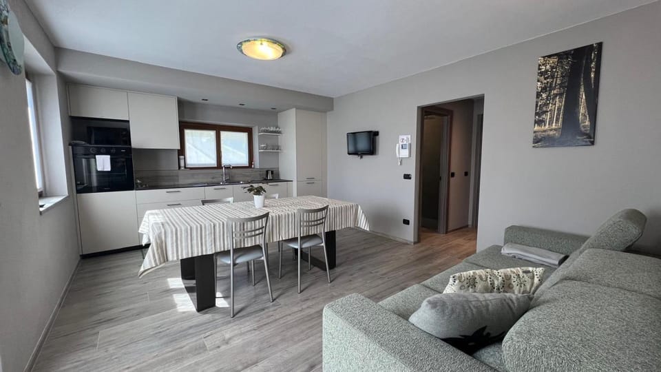 Living room, kitchen