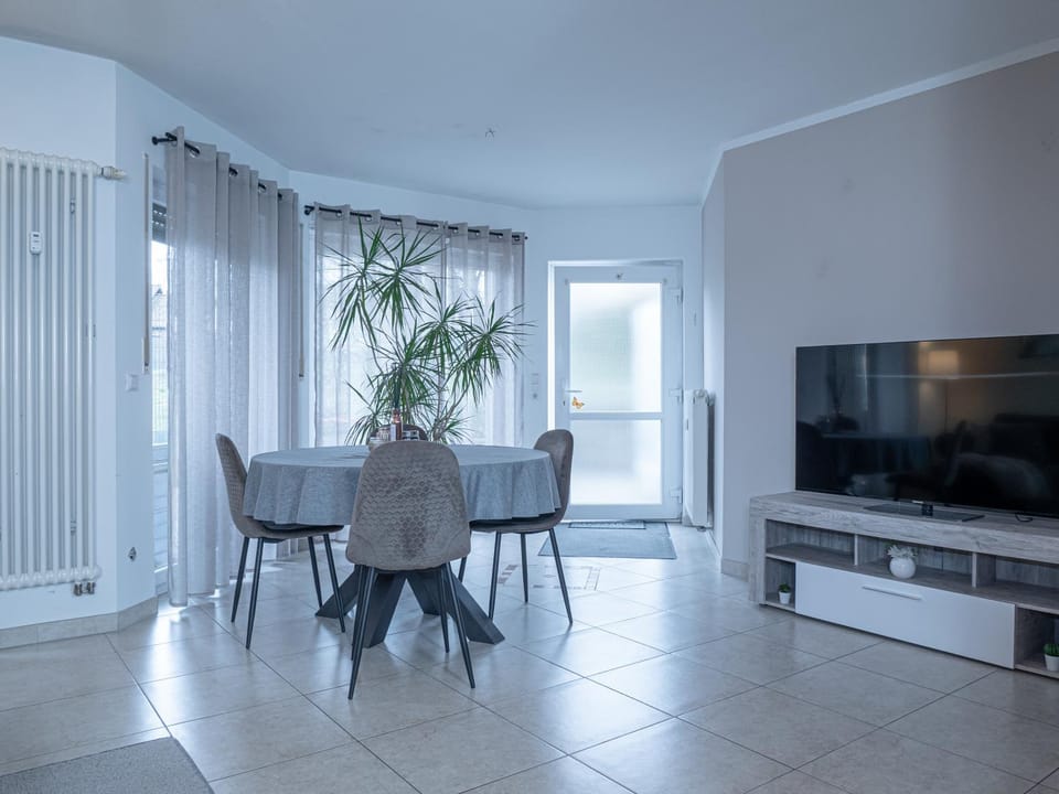 Attraktive Montage- und Ferienwohnung in Ensdorf Apartment in Saarlouis