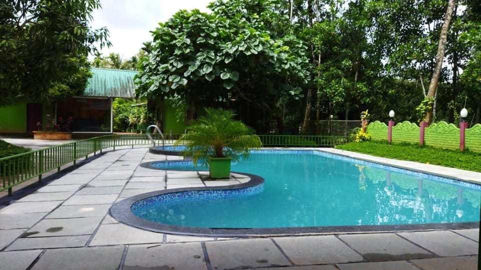 Misty Slope Resort in Kerala