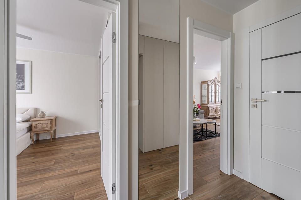 ShortStayPoland Aleje Jerozolimskie B188 Apartment in Warsaw