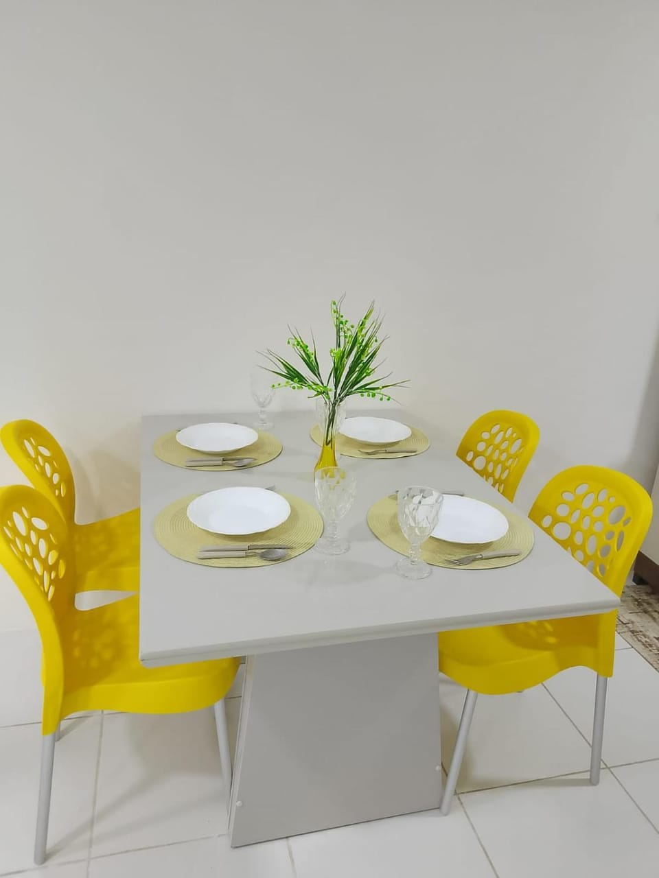Decorative detail, Dining area