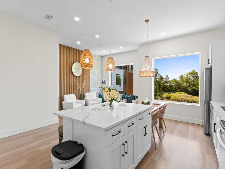 3006 Emerald Coast by Resort Collection Apartment in Lower Grand Lagoon