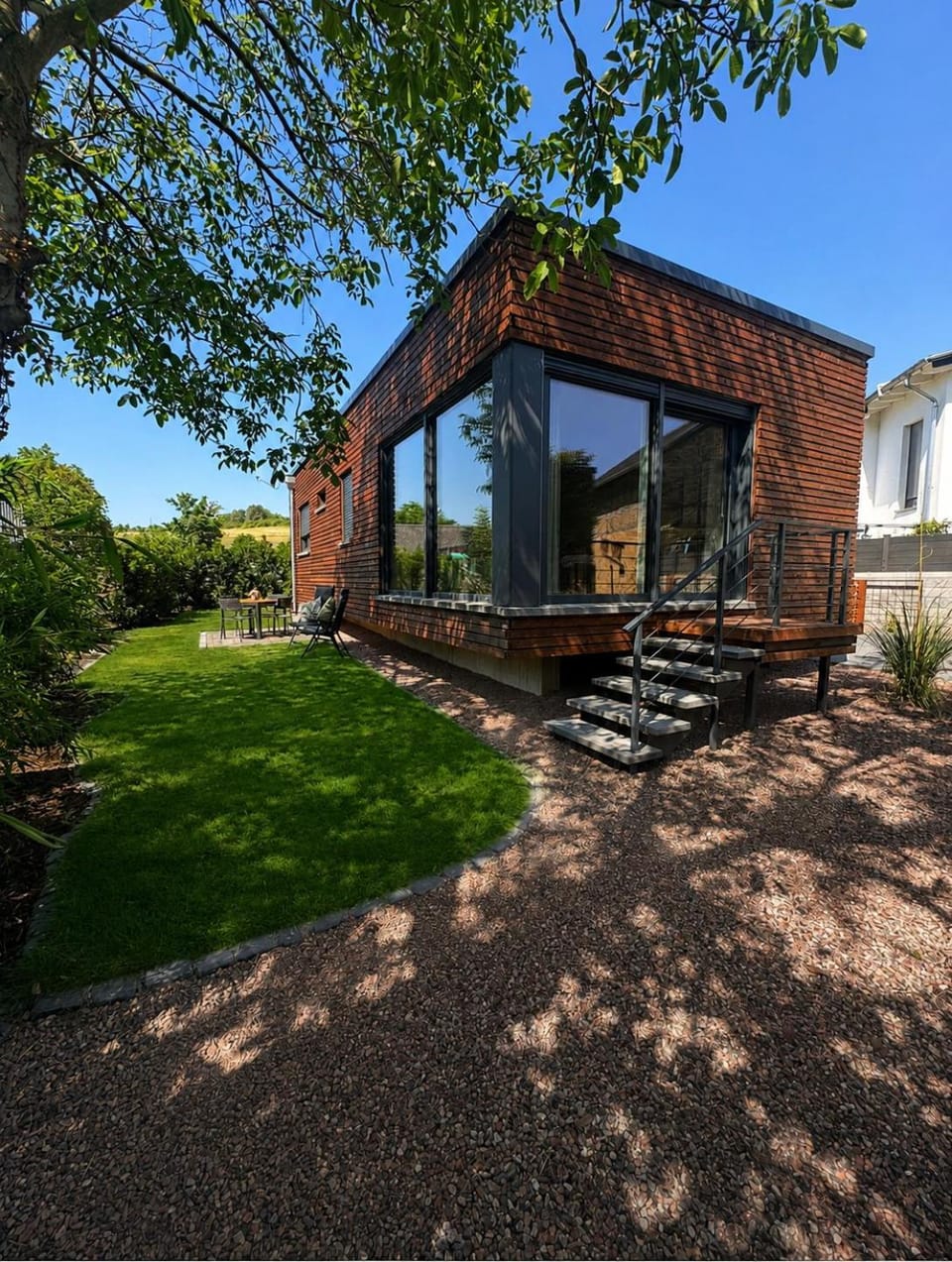Property building, Garden