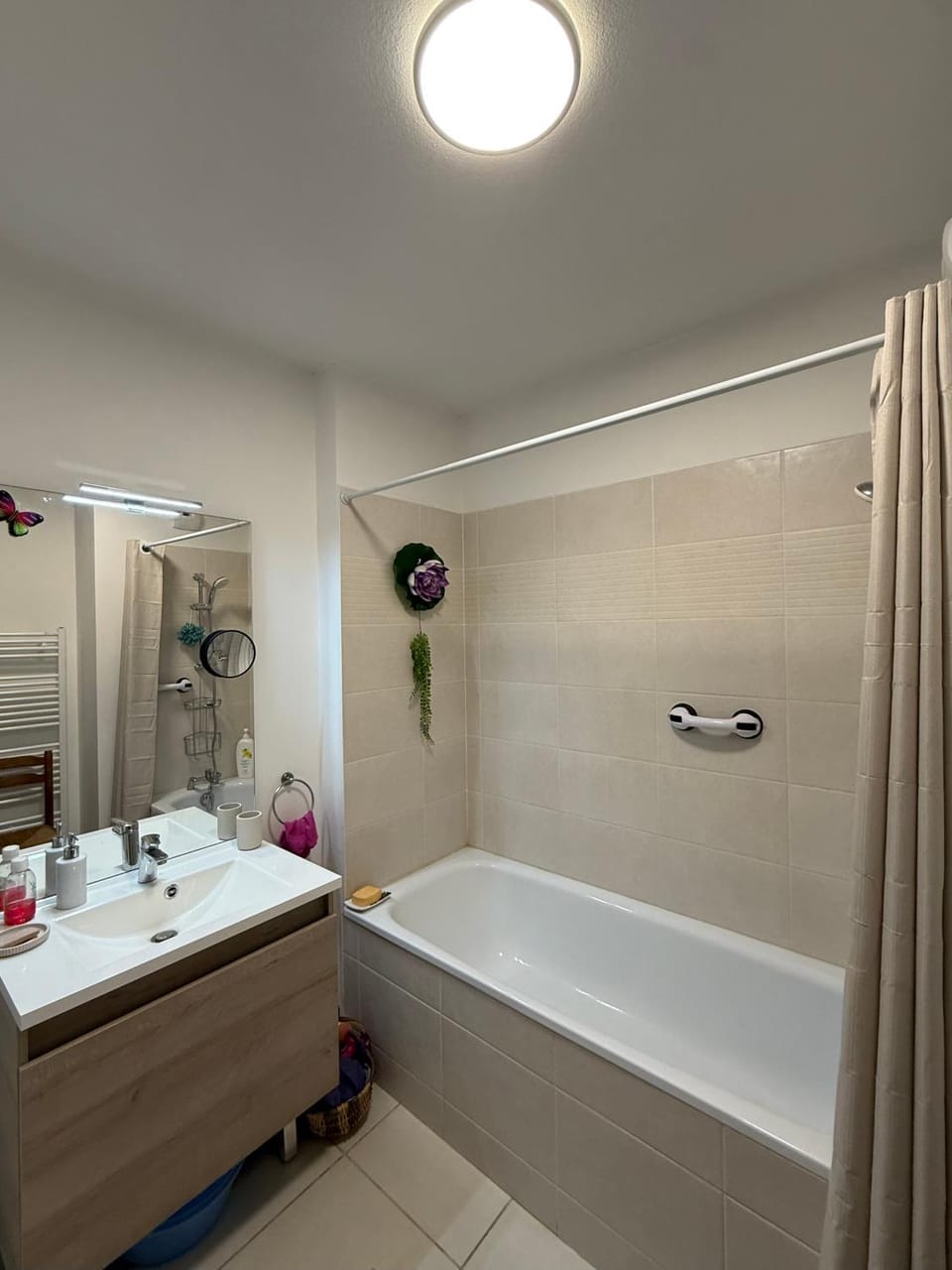 Bathroom, Bath