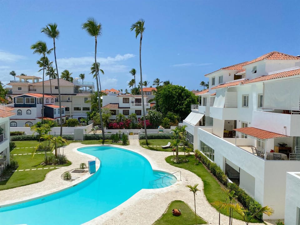 Pool view, Swimming pool