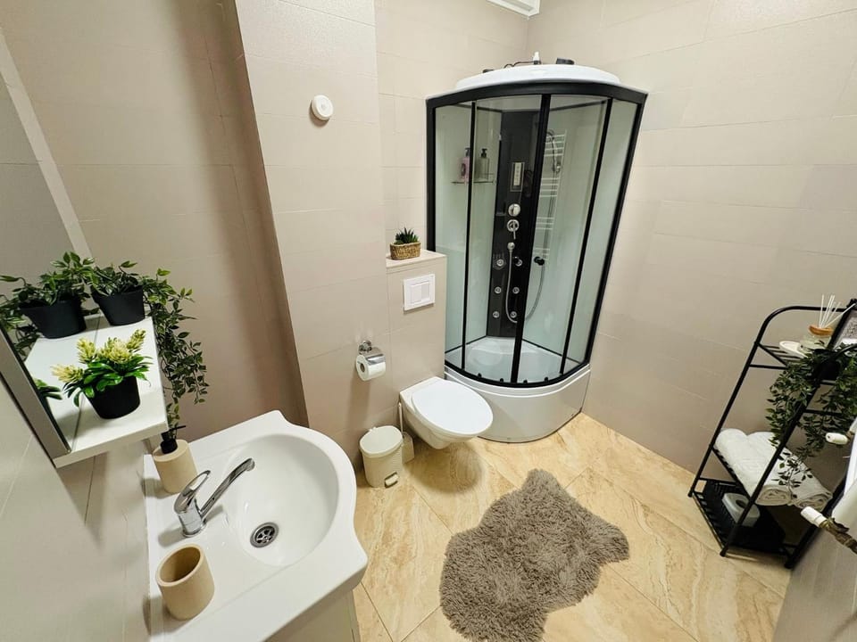 Sea Apartament Navodari Mamaia-Nord Apartment in Constanța County