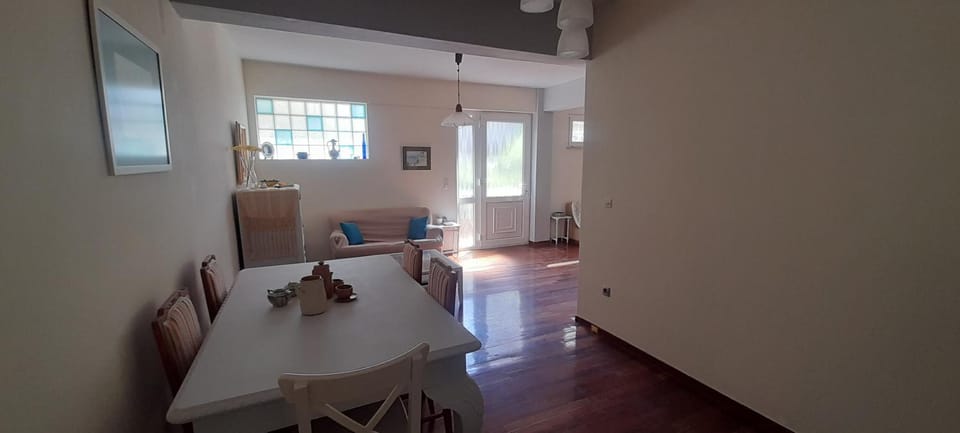 Duplex apartment near to the sea House in East Attica Regional Unit, Greece