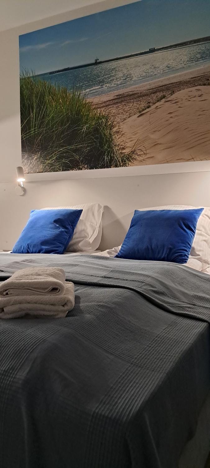 Apartament LAVENDER 17 - aneks kuchenny i balkon wśród hortensji Apartment in Pomeranian Voivodeship