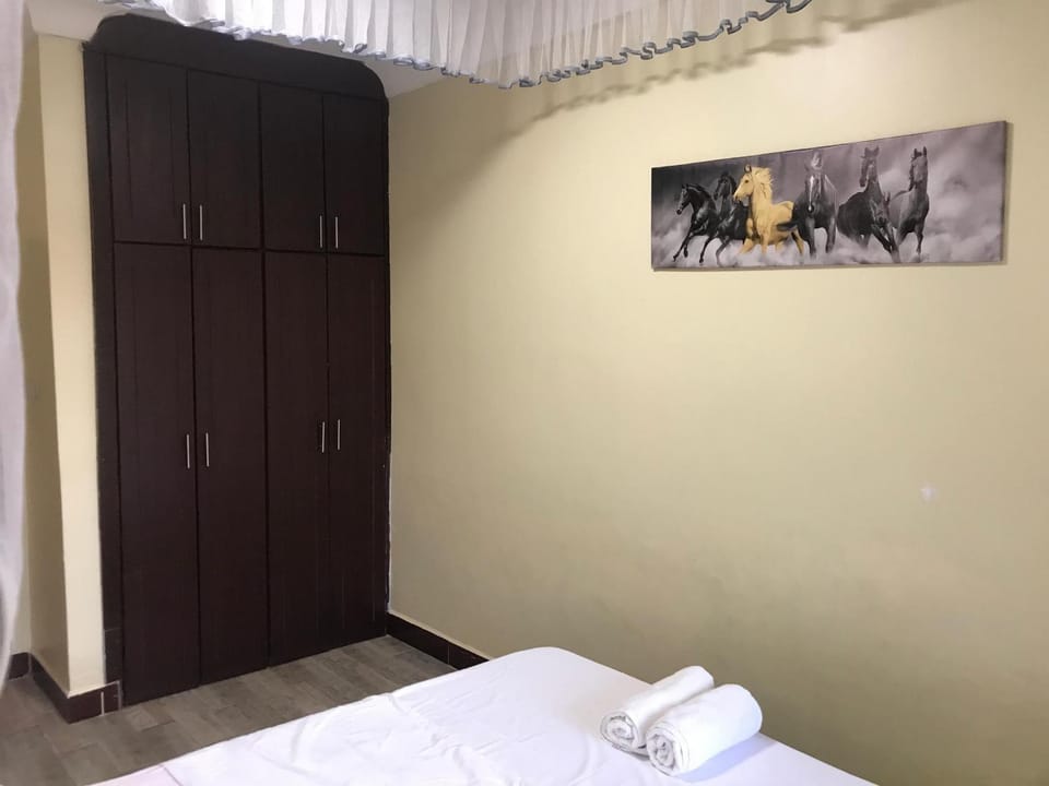 Bed, Photo of the whole room, Bedroom, towels, wardrobe