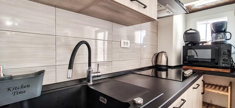 Coffee/tea facilities, Kitchen or kitchenette, toaster