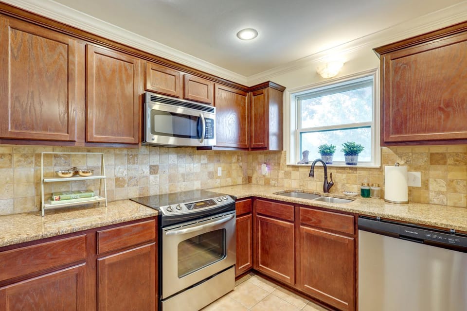 Centrally Located Salado Sanctuary 2 Mi to Dtwn House in Salado