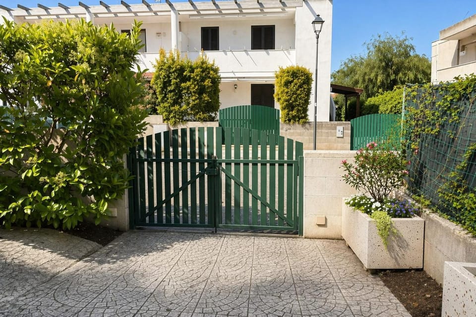 Property building, Garden, Garden view