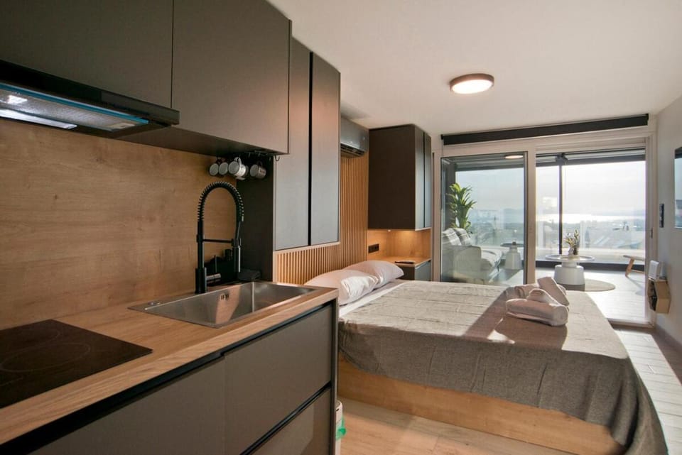 Riviera Sky Loft Apartment in South Athens
