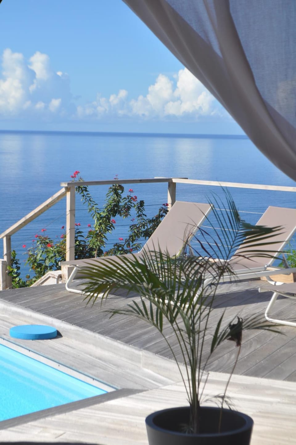 Balcony/Terrace, Pool view, Sea view, Swimming pool