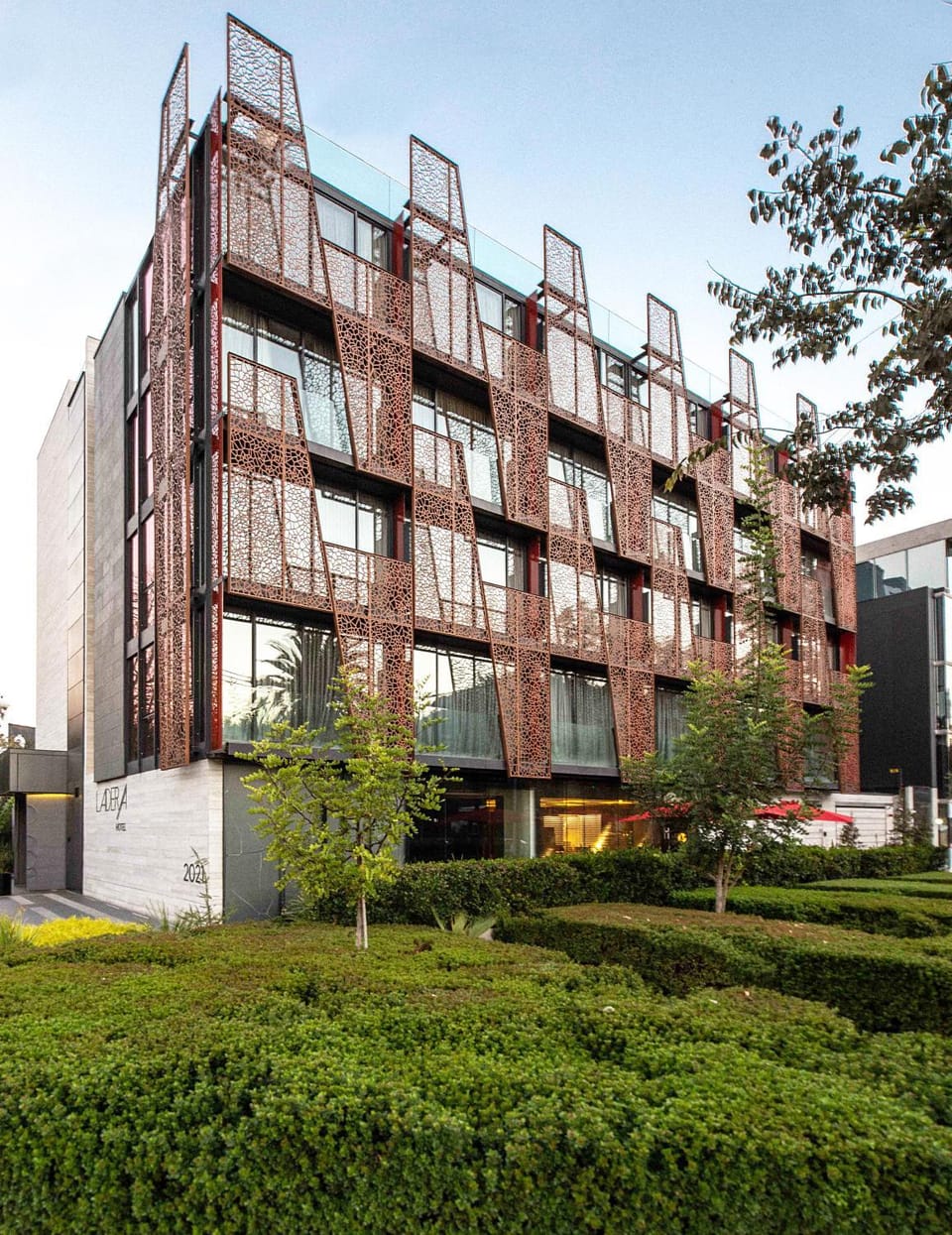 Property building, Facade/entrance, Garden