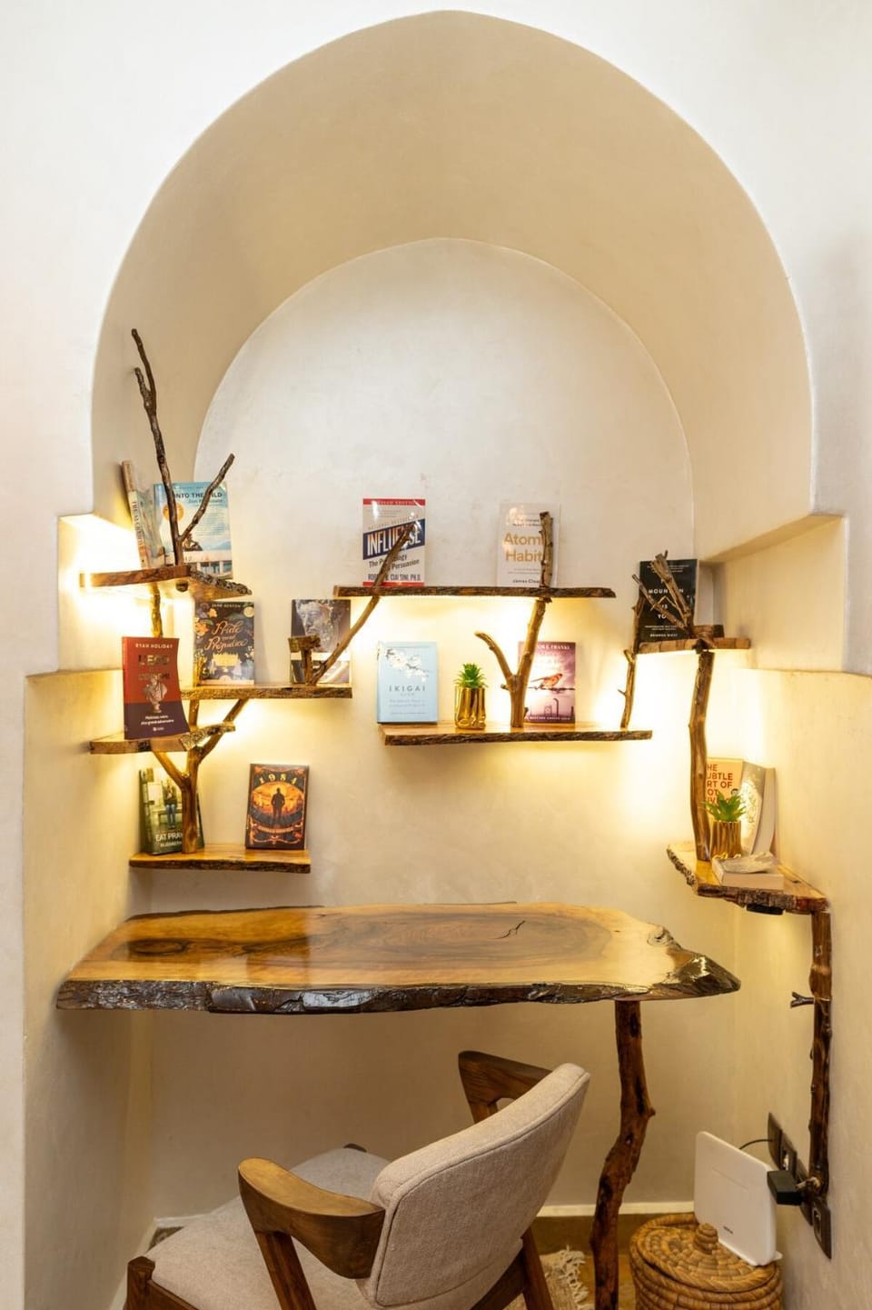 Library, Seating area
