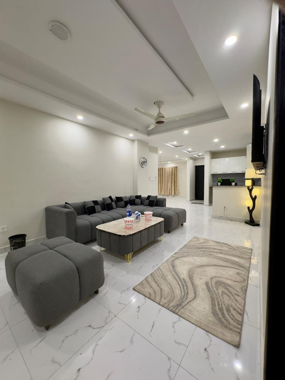TV and multimedia, Living room, Seating area