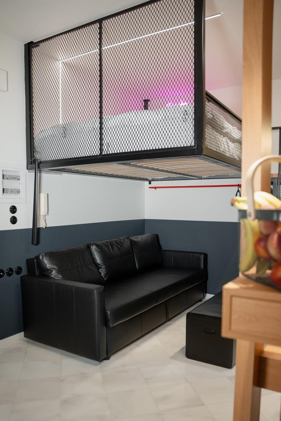 TV and multimedia, Seating area