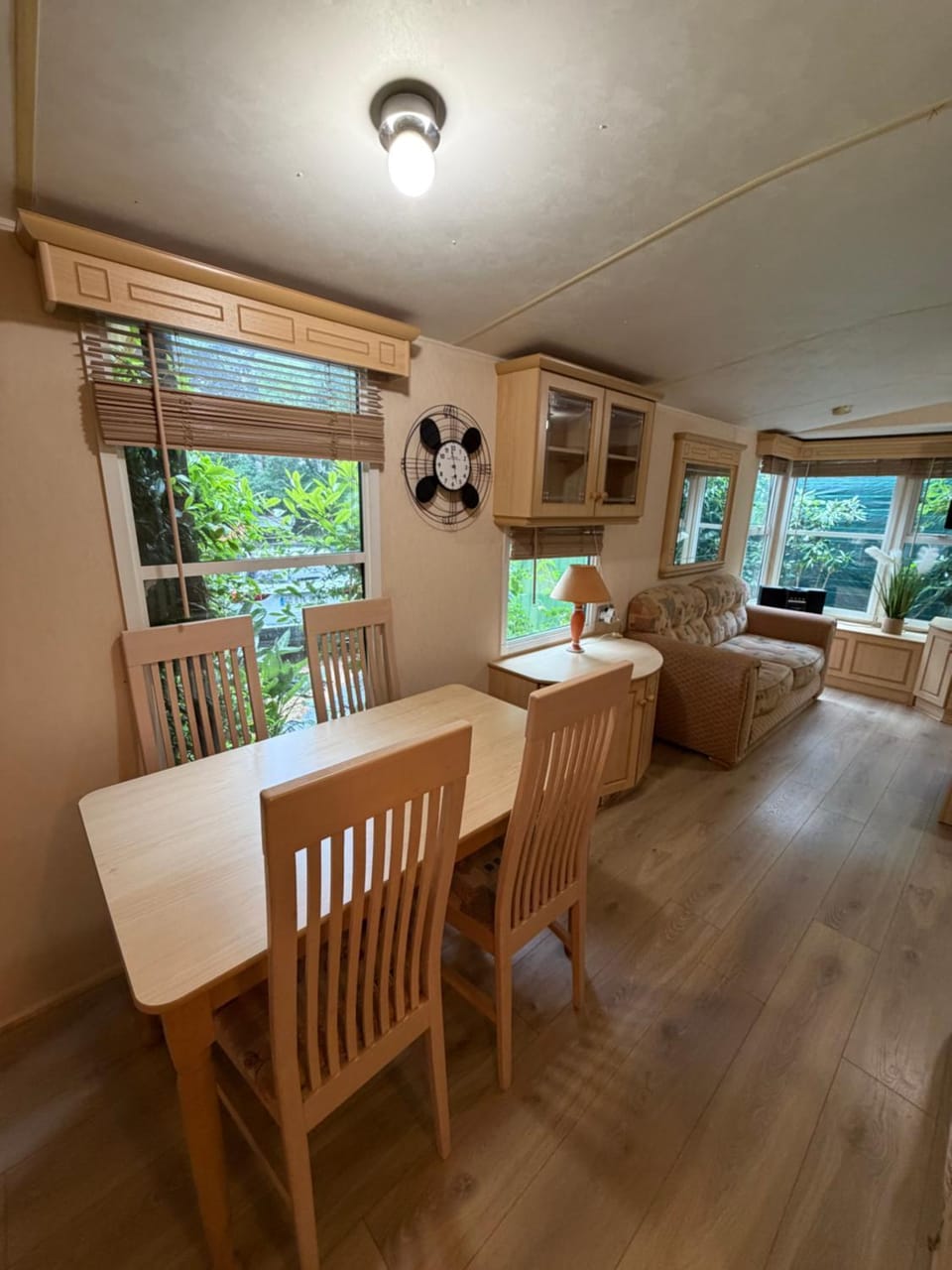 Parc Montana - Mobile home Campground/ 
RV Resort in Gassin