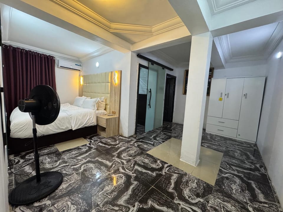 UrbaN ManoR Apartment in Lagos