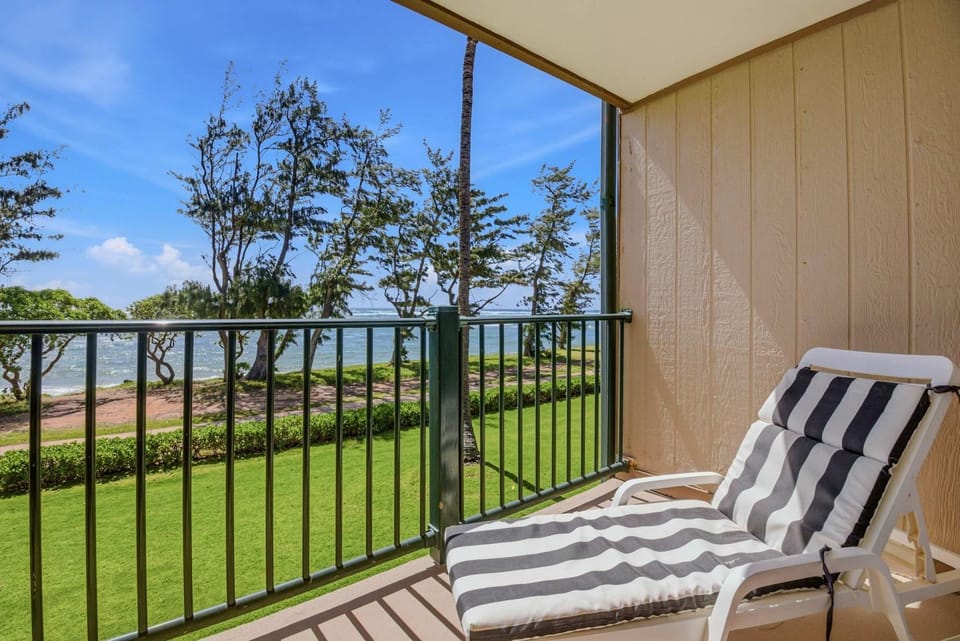 Barefoot Beach Escape Pono Kai Resort D207 House in Kapaa