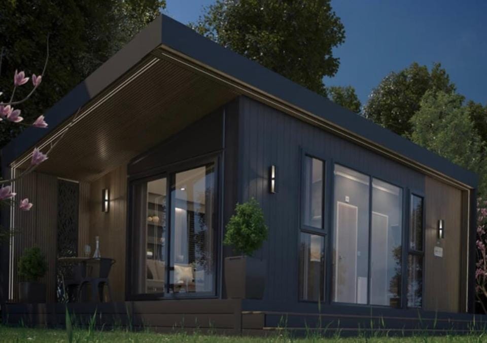 Luxury Glamping pod, En-Suite with Hot Tub House in Wales