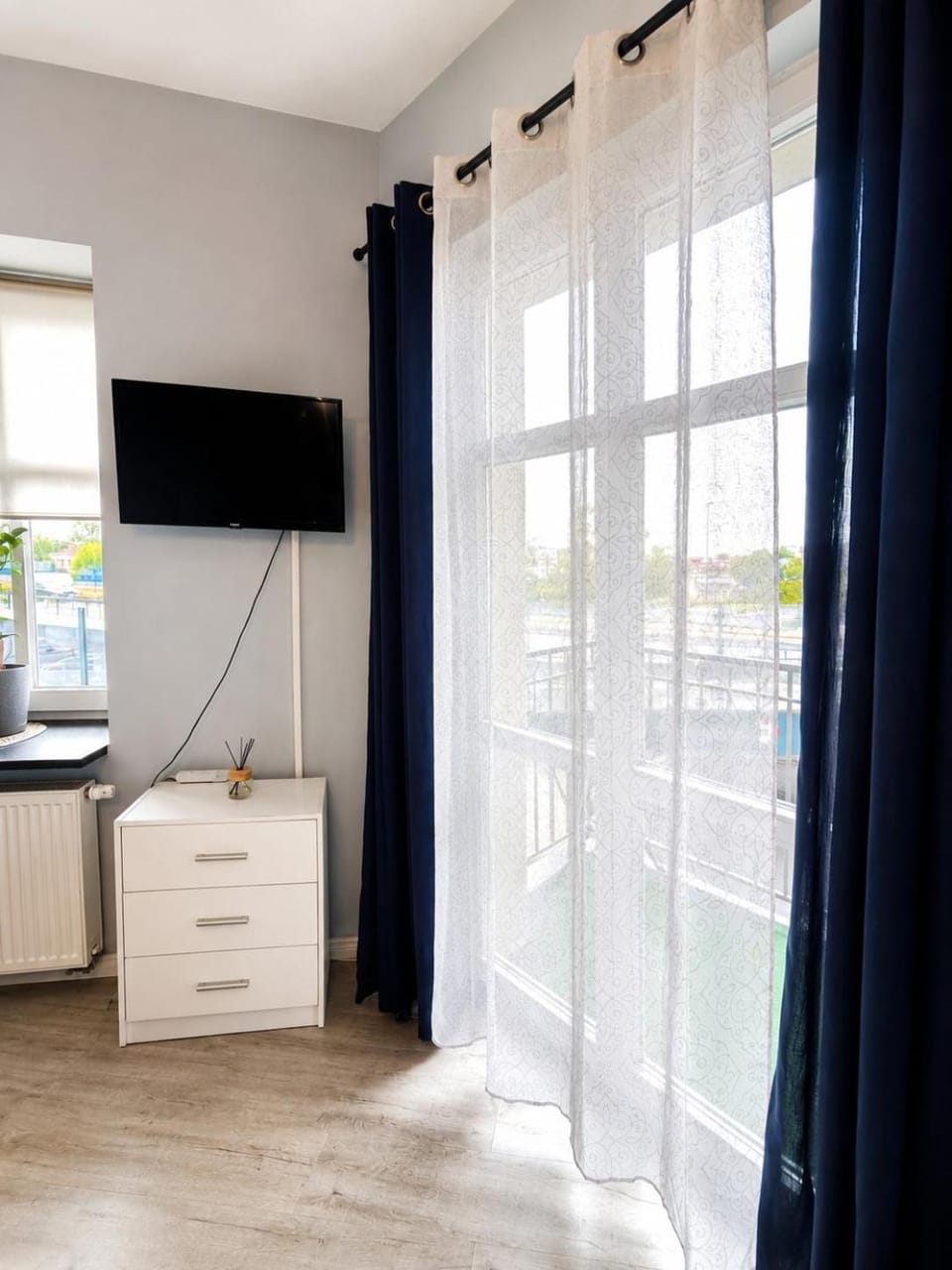 Urban Studio Żelazna Apartment in Krakow
