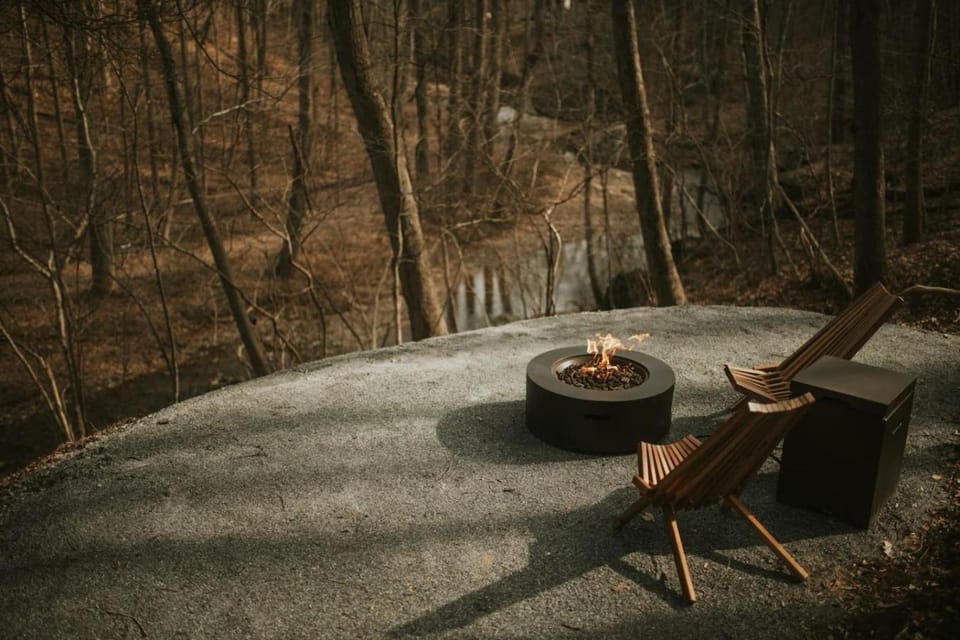 Creekside Cabin: Sauna | Hot Tub | Fire Pit | Romantic | Peaceful | Cozy Cabin in Pennsylvania