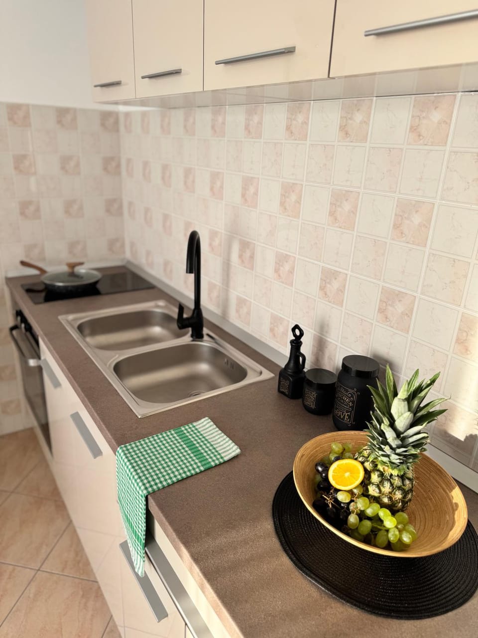 Seaview Residence Zatoglav Apartments 50m near the sea Apartment in Šibenik-Knin County, Croatia