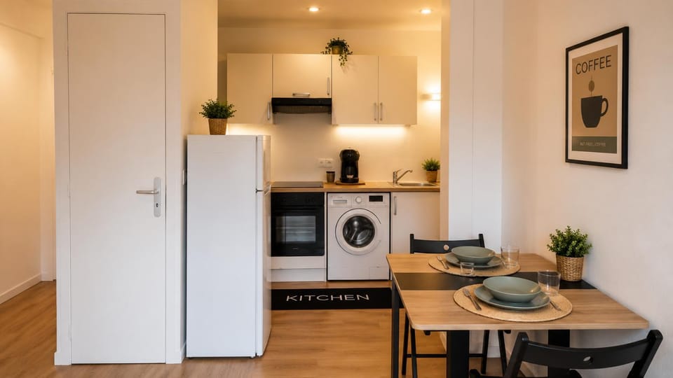 Appartement avec parking et jardin Le Raincy Apartment in Gagny
