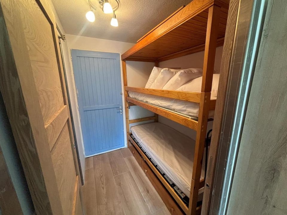 Studio 4 personnes avec piscine Apartment in Gruissan