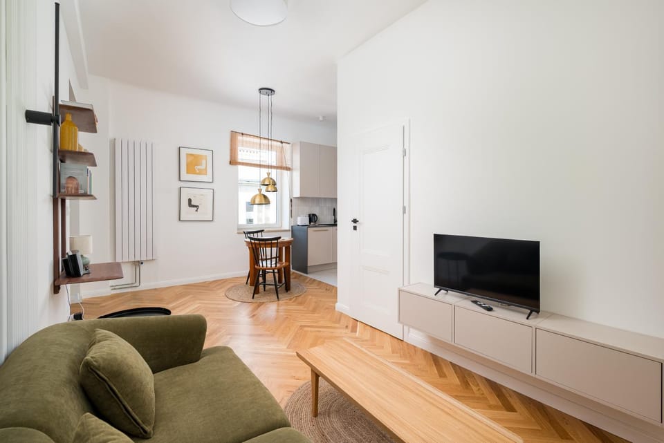 TV and multimedia, Living room