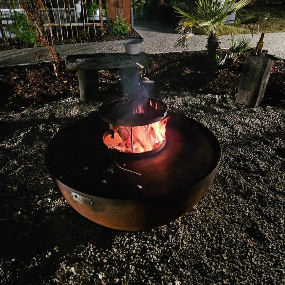 BBQ facilities, Balcony/Terrace