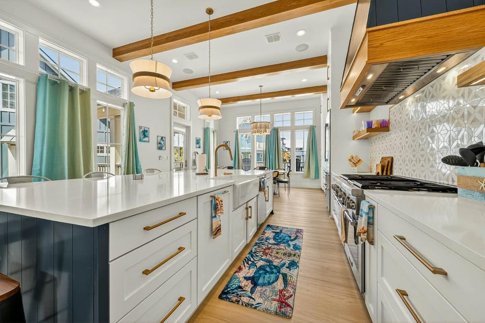 Day, Kitchen or kitchenette, Seating area, fireplace, furniture, oven, stove, kitchen