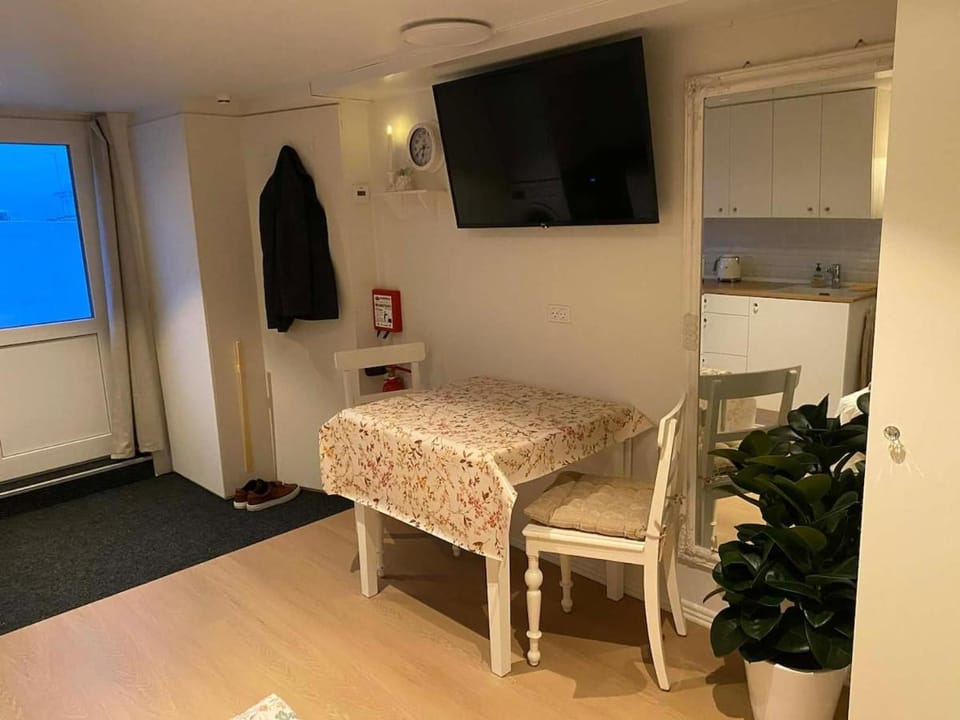 Elf's Cottage Apartment in Europe